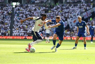 Tottenham vs Everton (22:00 – 24/05)